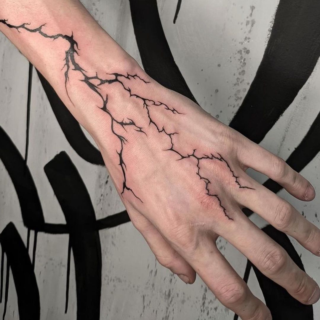Tatuaje Cyberpunk Brazo